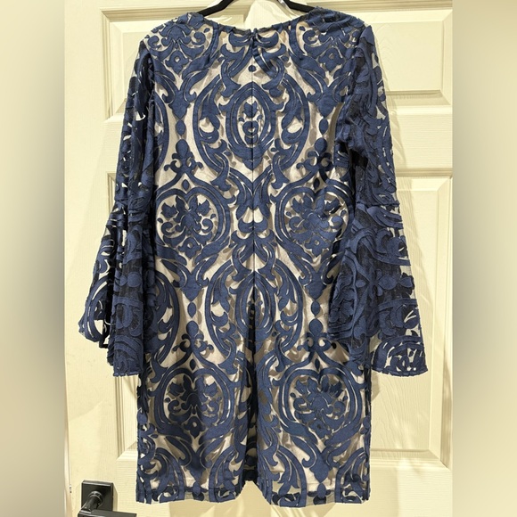 MSK Navy Blue Patterned bell Sleeve Dress with nude lining - Picture 7 of 9